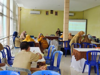 Rakor Asesor dan Bedah Soal 